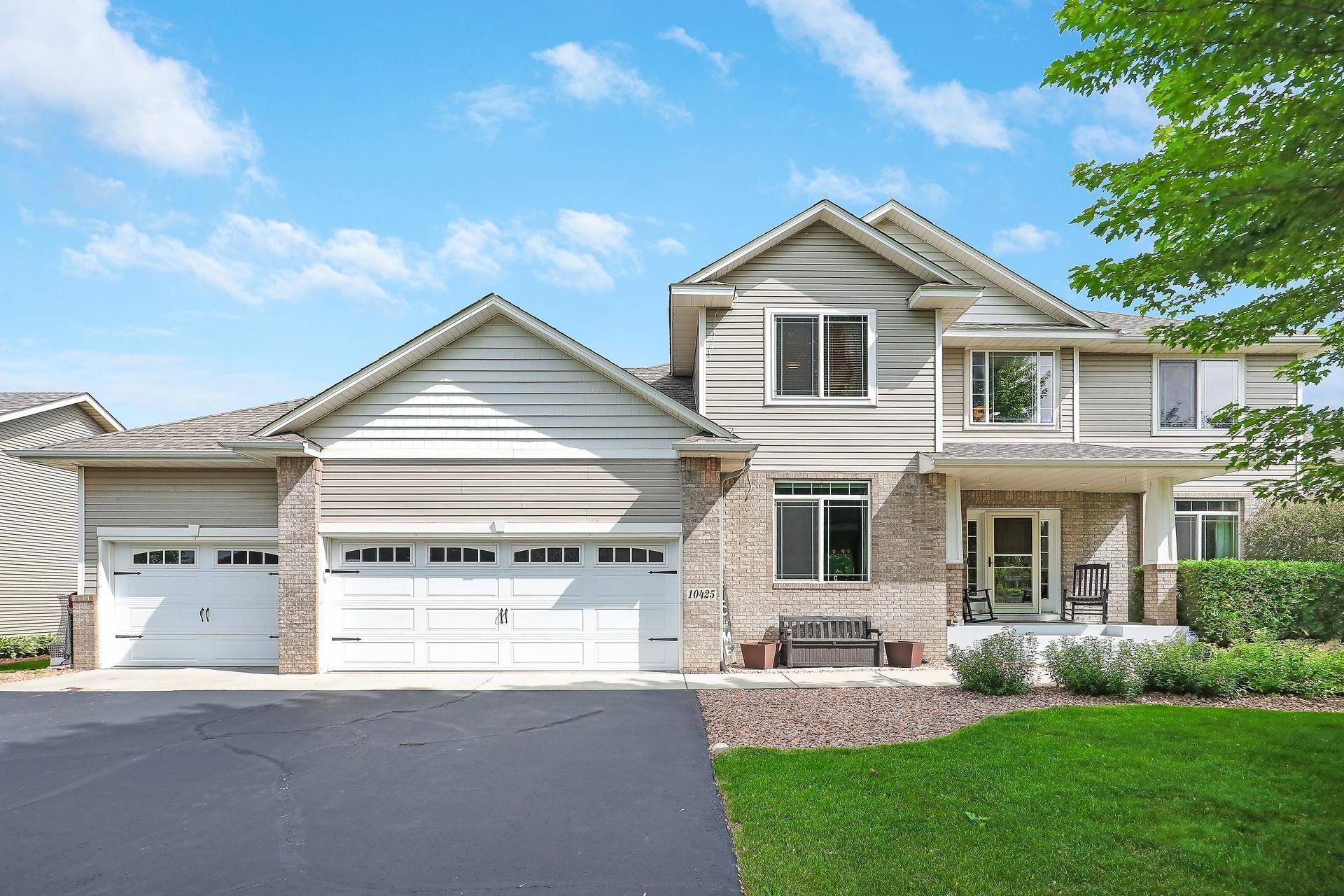 10425 Vera Cruz Drive N, Brooklyn Park, MN 55443