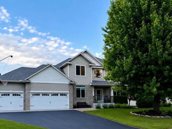 10425 Vera Cruz Drive N, Brooklyn Park, MN 55443