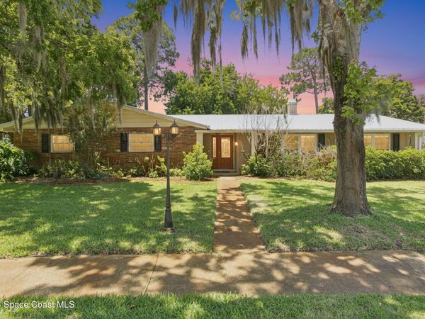 4499 Bowstring Court , Titusville, FL 32796