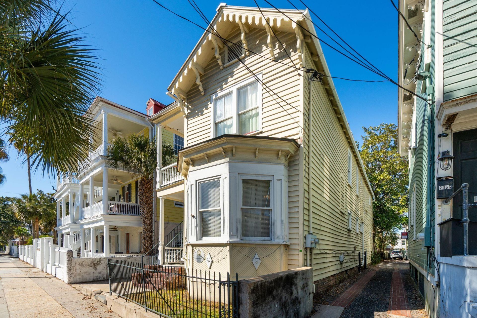 208 Calhoun Street Photo 65