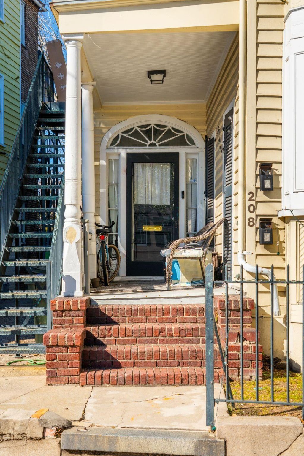 208 Calhoun Street Photo 66