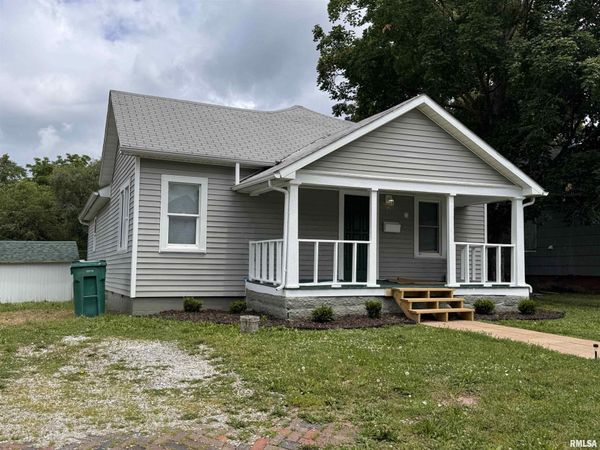 424 W WHEELER Street, Macomb, IL 61455