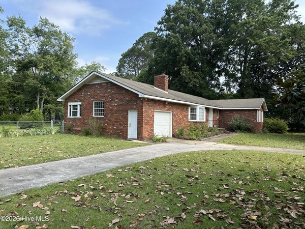 309 Pecan Lane, Laurinburg, NC 28352