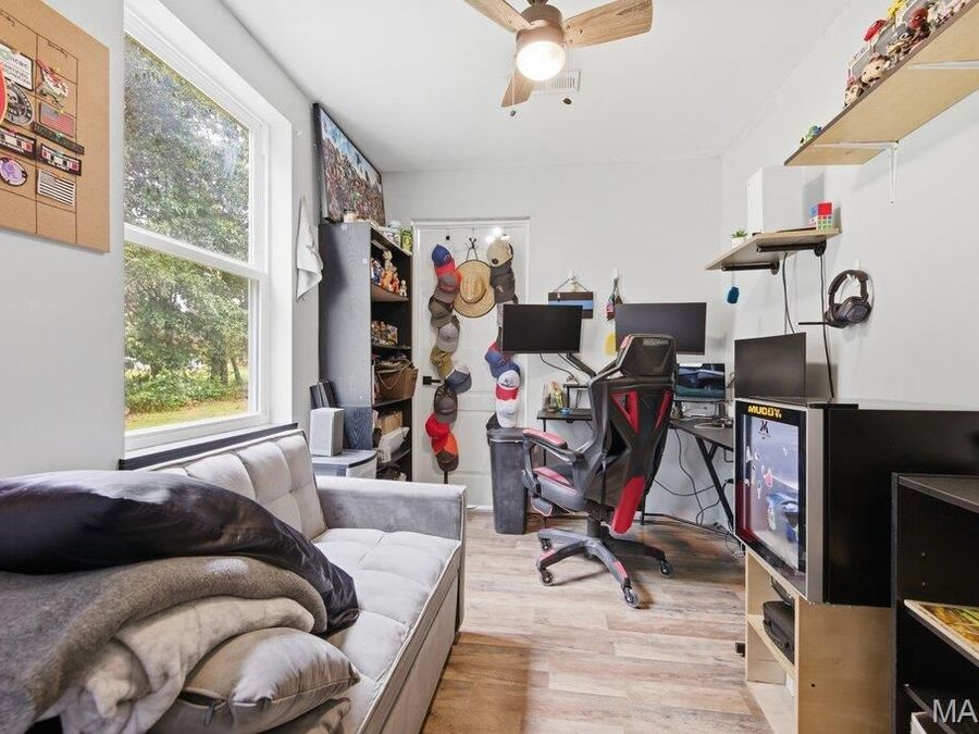 Property Image 43