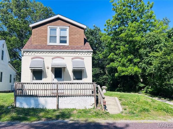 1825 Bunsen Avenue, Belleville, IL 62226