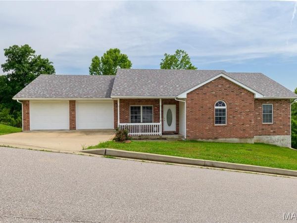 160 Sawmill Road, St Robert, MO 65584