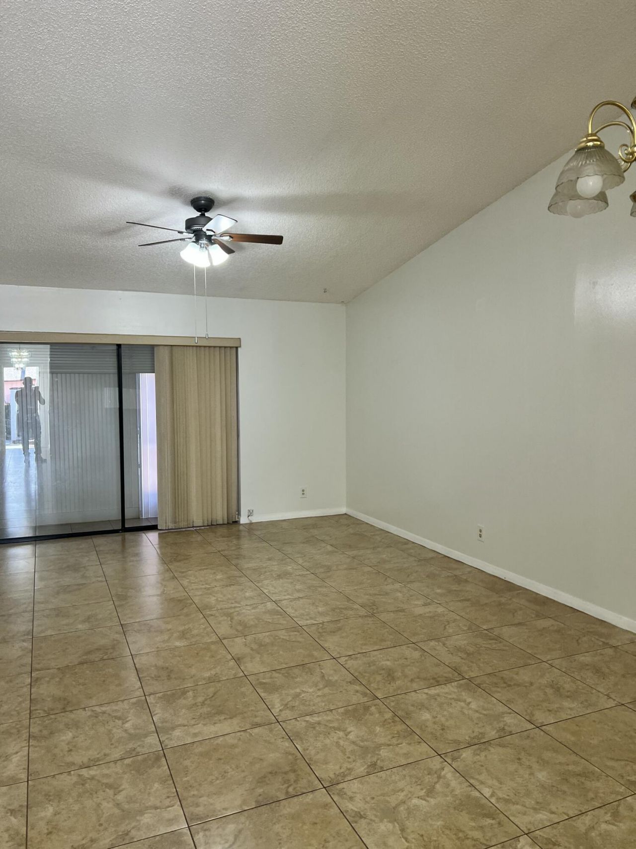 5672 Biscayne Drive S, Greenacres, FL 33463 Photo