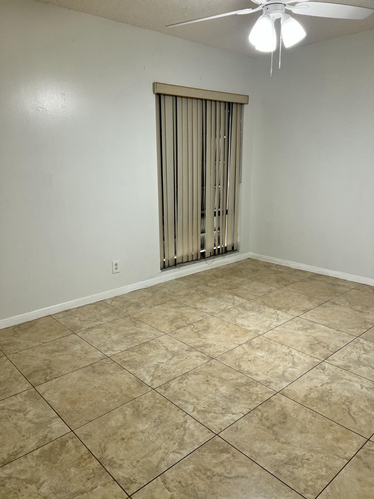 5672 Biscayne Drive S, Greenacres, FL 33463 Photo