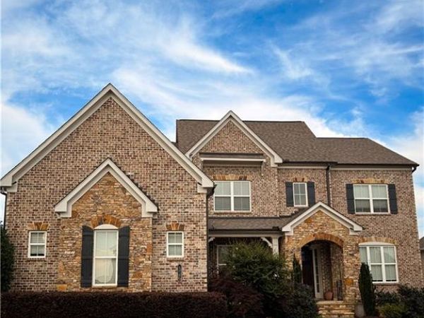 6040 Meyers Park , Suwanee, GA 30024