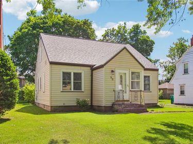 60 Walzer Road, Rochester, NY 14622