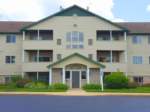 8621 S Jasonville Court SE, Unit 162, Caledonia, MI 49316