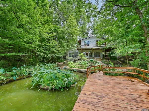 12364 Moss Sq, St Francisville, LA 70775