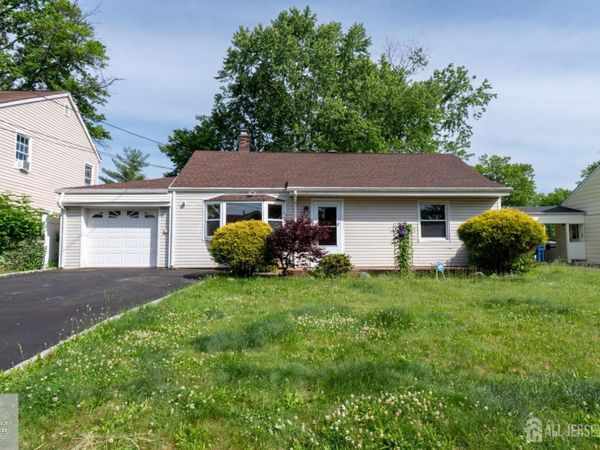 369 Fairview Avenue, Colonia, NJ 07067