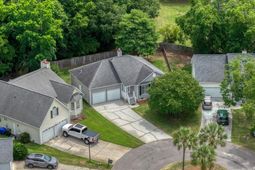 1082 Old Battery Circle photo 4