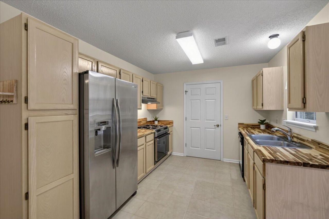 1082 Old Battery Circle Photo 20