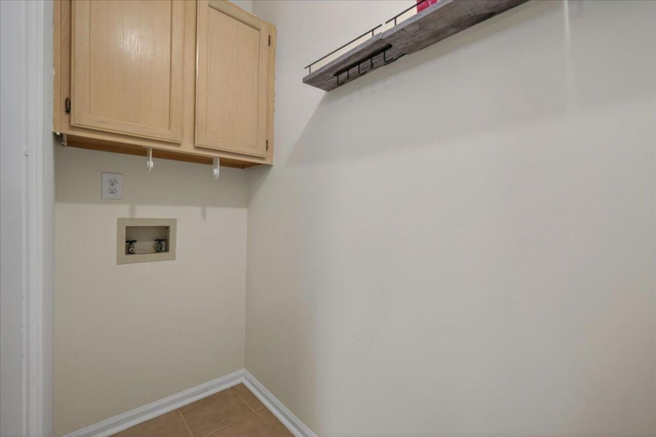 1082 Old Battery Circle Photo 21