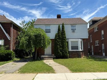 5760 Chatsworth Street , Detroit, MI 48224