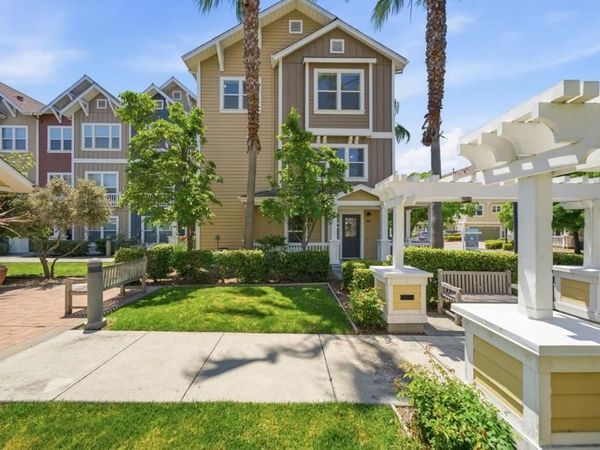 1908 Aberdeen Lane, Mountain View, CA 94043
