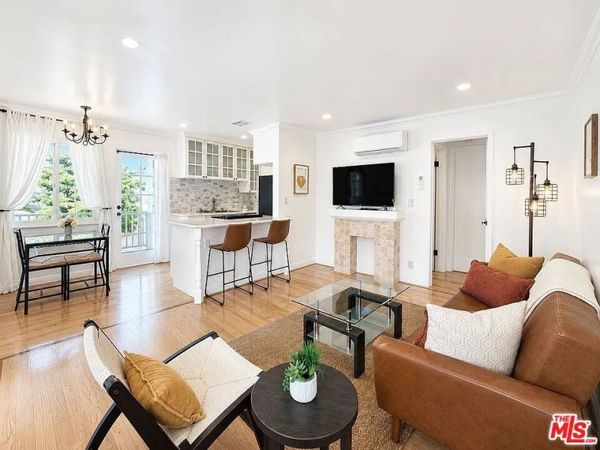 1212 10th Street, Unit 12, Santa Monica, CA 90401