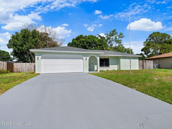 874 Tyrol Avenue NW , Palm Bay, FL 32907