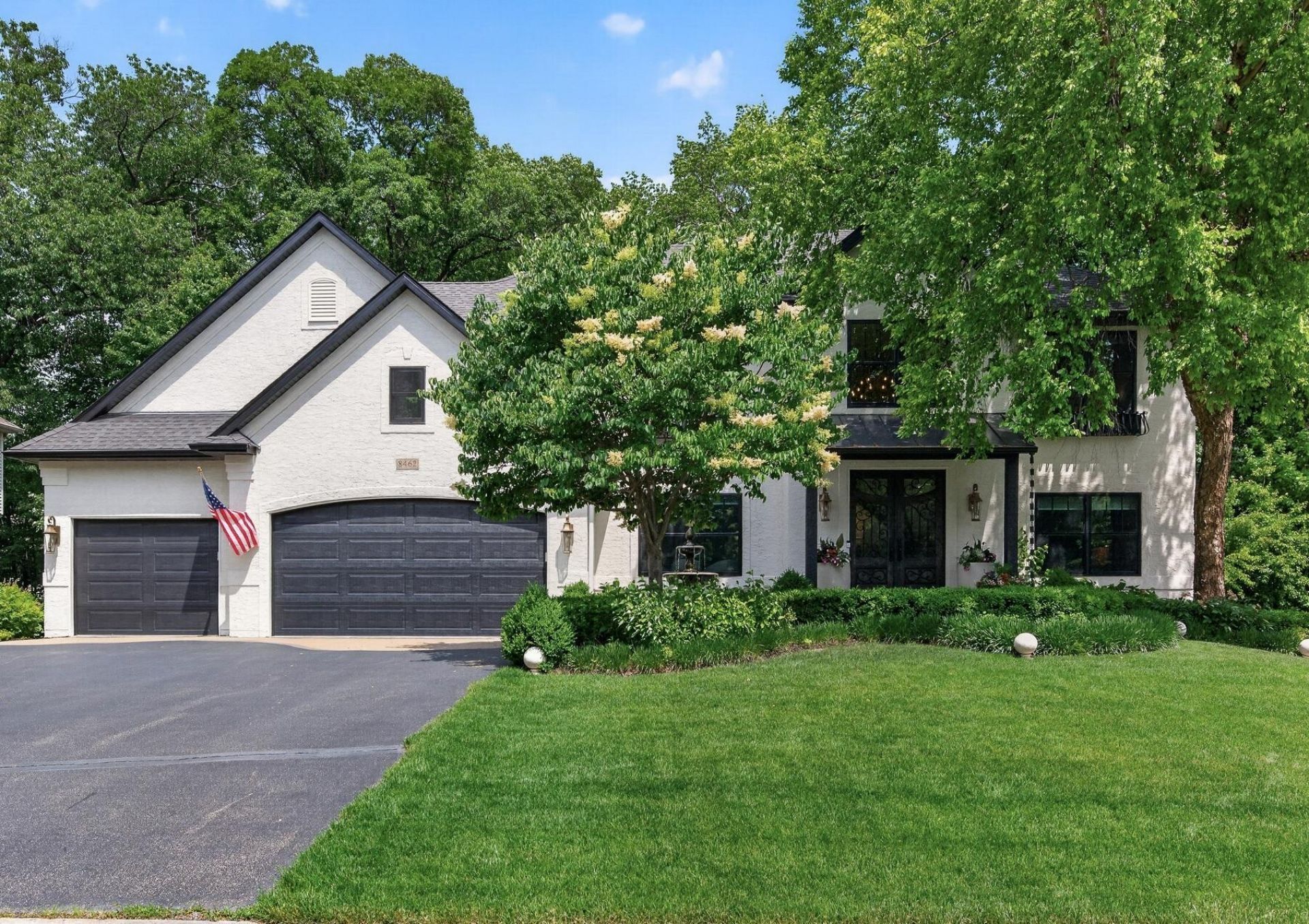 8462 152nd Place , Savage, MN 55378
