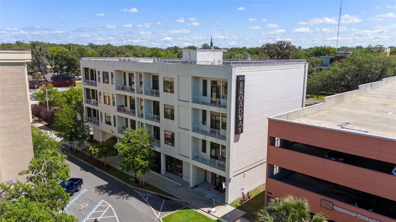 302 SE Broadway Street, Unit 330, Ocala, FL 34471 Photo