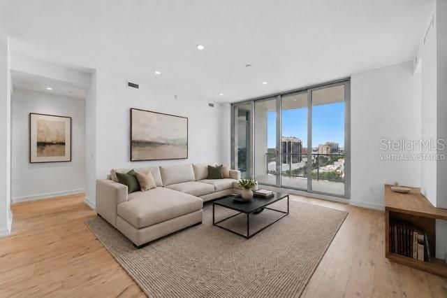 111 S Pineapple Avenue, Unit 1103, Sarasota, FL 34236 Photo