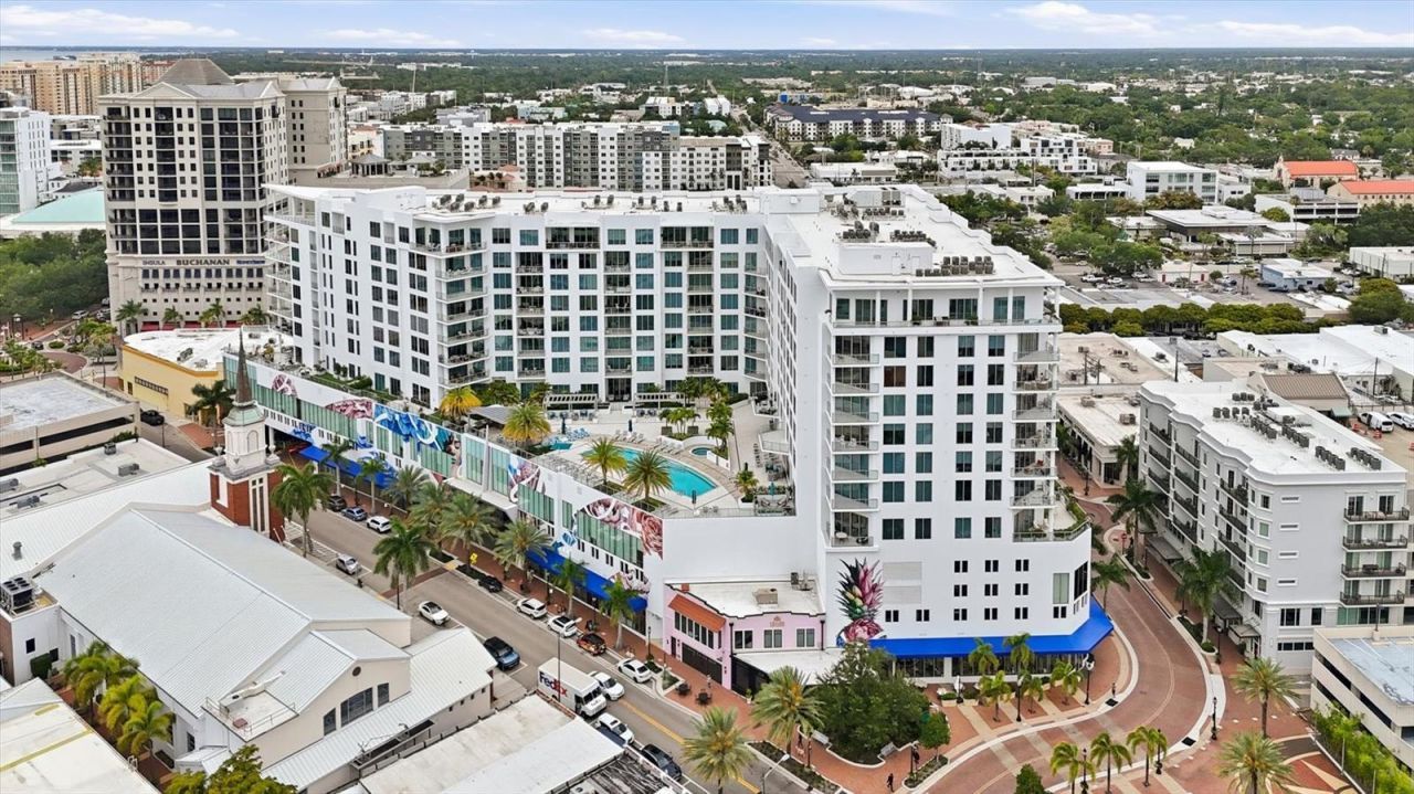 111 S Pineapple Avenue, Unit 1103, Sarasota, FL 34236 Photo