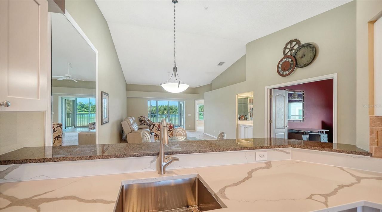 9641 Castle Point Drive, Unit 1226, Sarasota, FL 34238 Photo