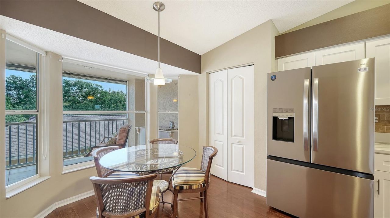 9641 Castle Point Drive, Unit 1226, Sarasota, FL 34238 Photo