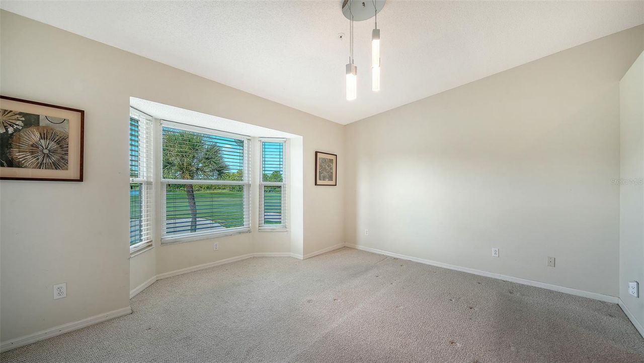 9641 Castle Point Drive, Unit 1226, Sarasota, FL 34238 Photo