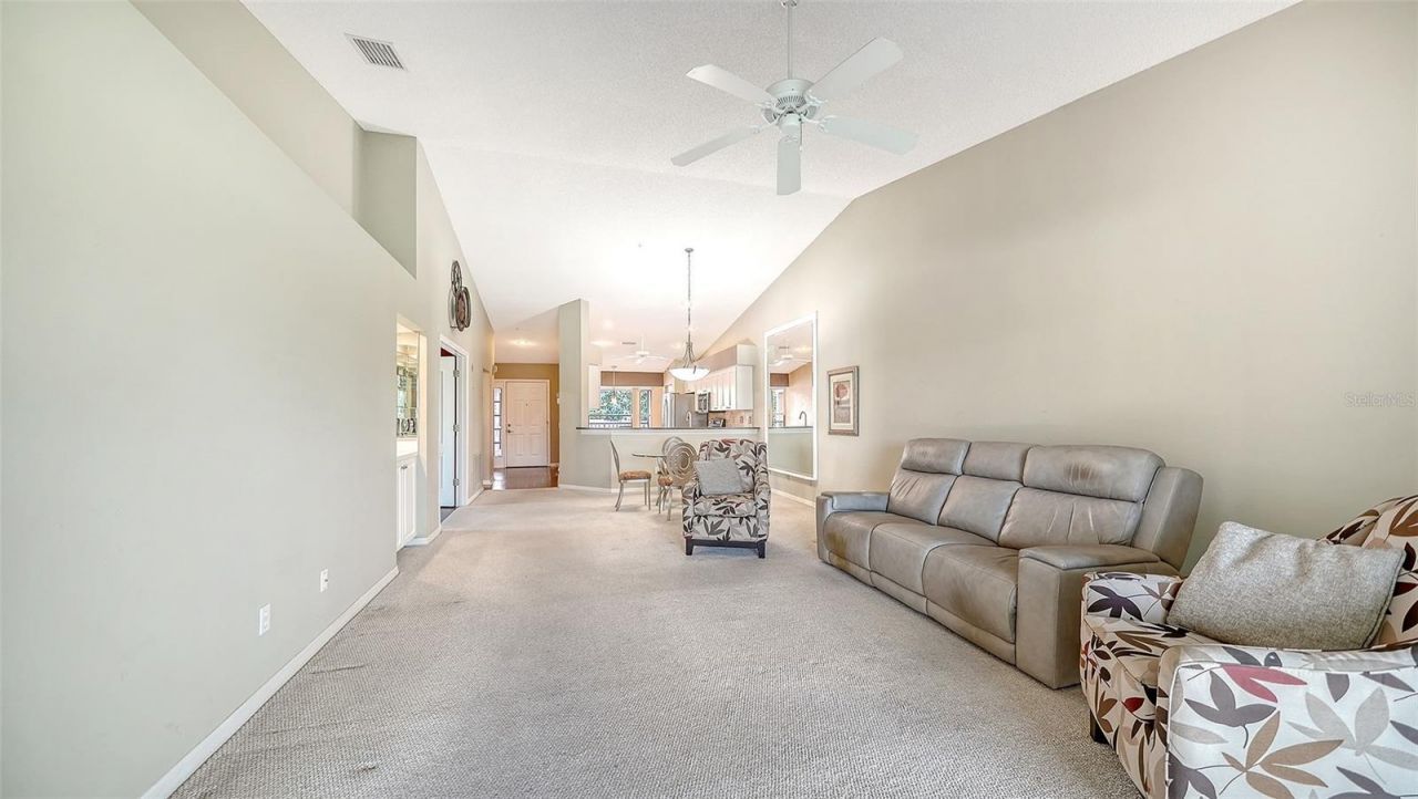 9641 Castle Point Drive, Unit 1226, Sarasota, FL 34238 Photo