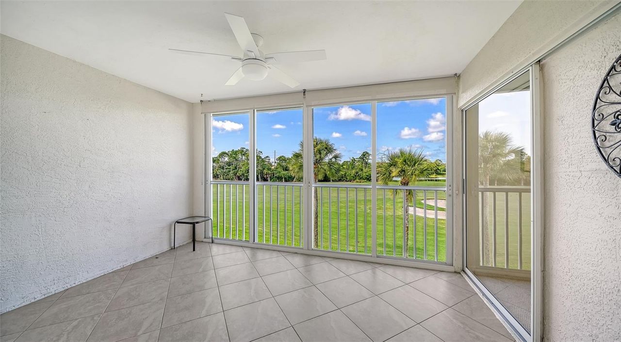 9641 Castle Point Drive, Unit 1226, Sarasota, FL 34238 Photo