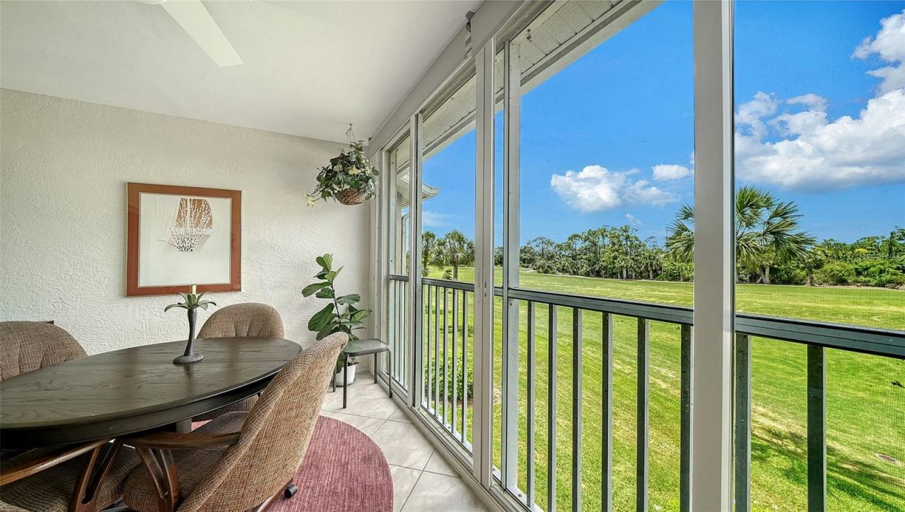 9641 Castle Point Drive, Unit 1226, Sarasota, FL 34238 Photo