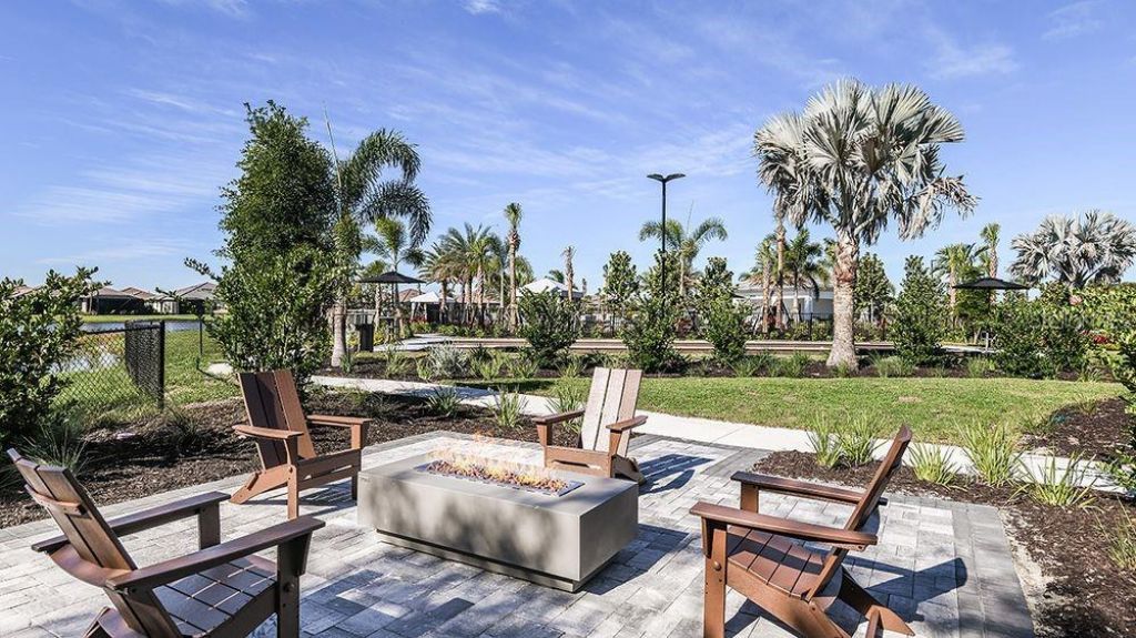7427 Moonbeam Avenue, Sarasota, FL 34241 Photo