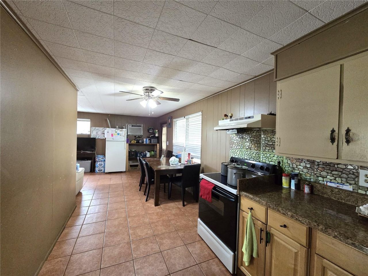 912 Pearl Mary Circle, Plant City, FL 33566 Photo