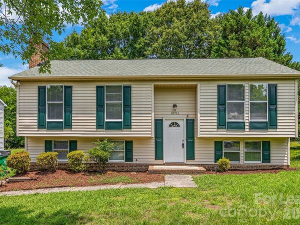 10715 Derry Drive, Charlotte, NC 28262