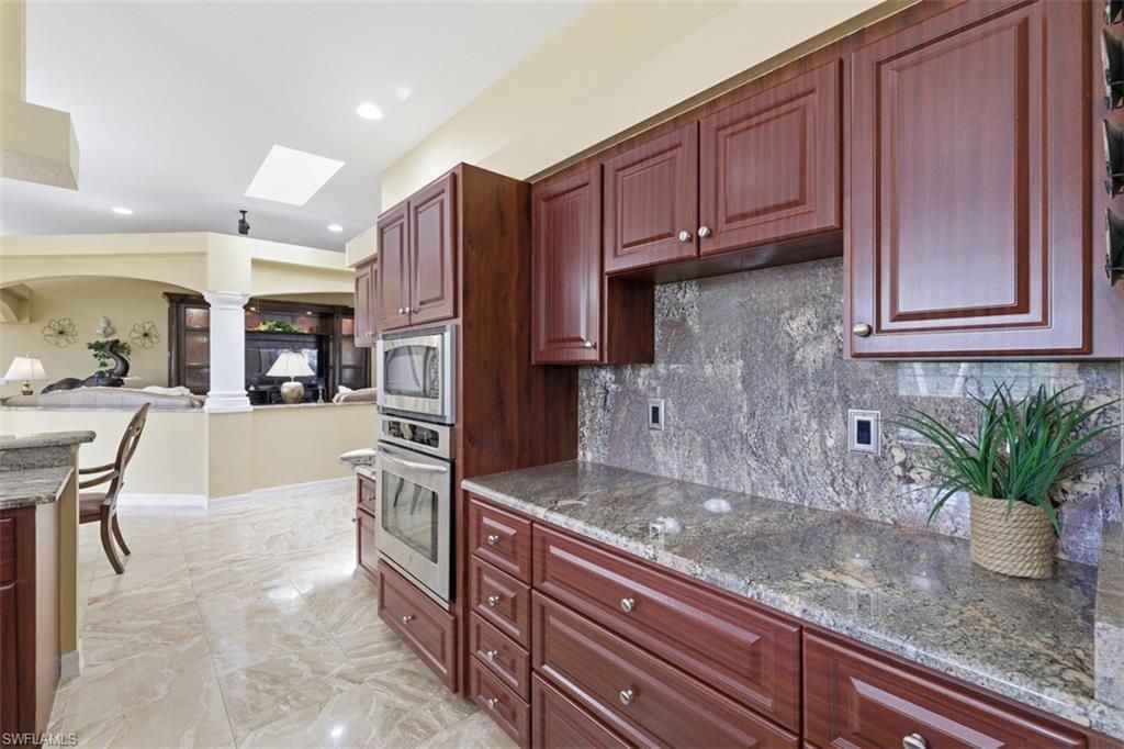 14760 Royal Oak Ct, Fort Myers, FL 33919 Photo