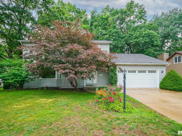6211 N TEAL WOOD Circle, Peoria, IL 61615