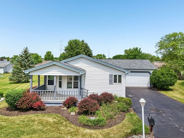 335 Belmont Court , Grayslake, IL 60030