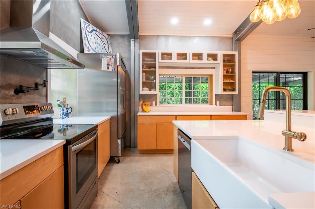 1301 Ivy Way, Naples, FL 34117 Photo