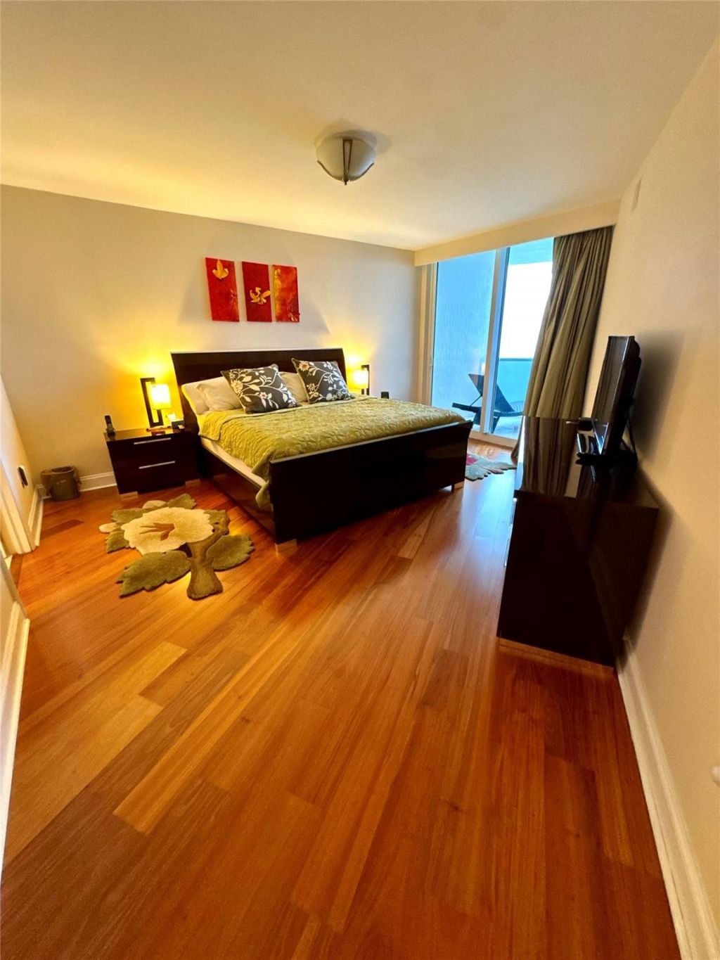 19111 Collins Avenue, Unit 2807, Sunny Isles Beach, FL 33160 Photo