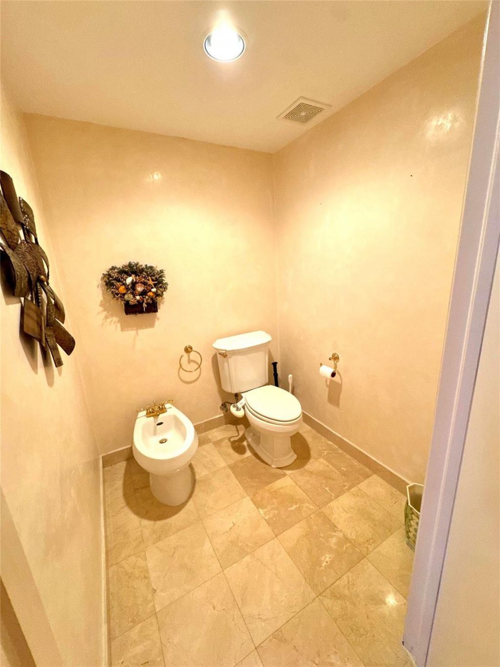 19111 Collins Avenue, Unit 2807, Sunny Isles Beach, FL 33160 Photo