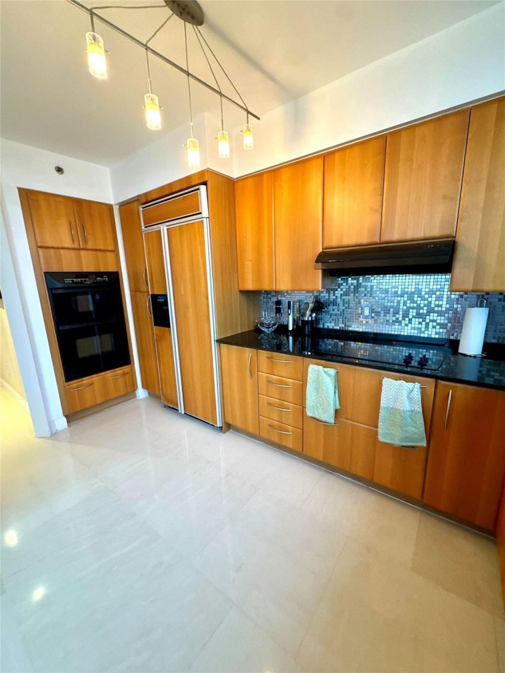 19111 Collins Avenue, Unit 2807, Sunny Isles Beach, FL 33160 Photo