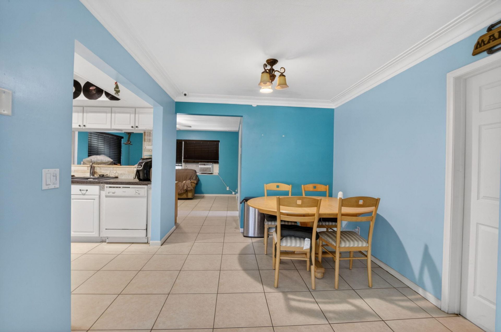220 SW 10th Avenue, Boynton Beach, FL 33435 Photo