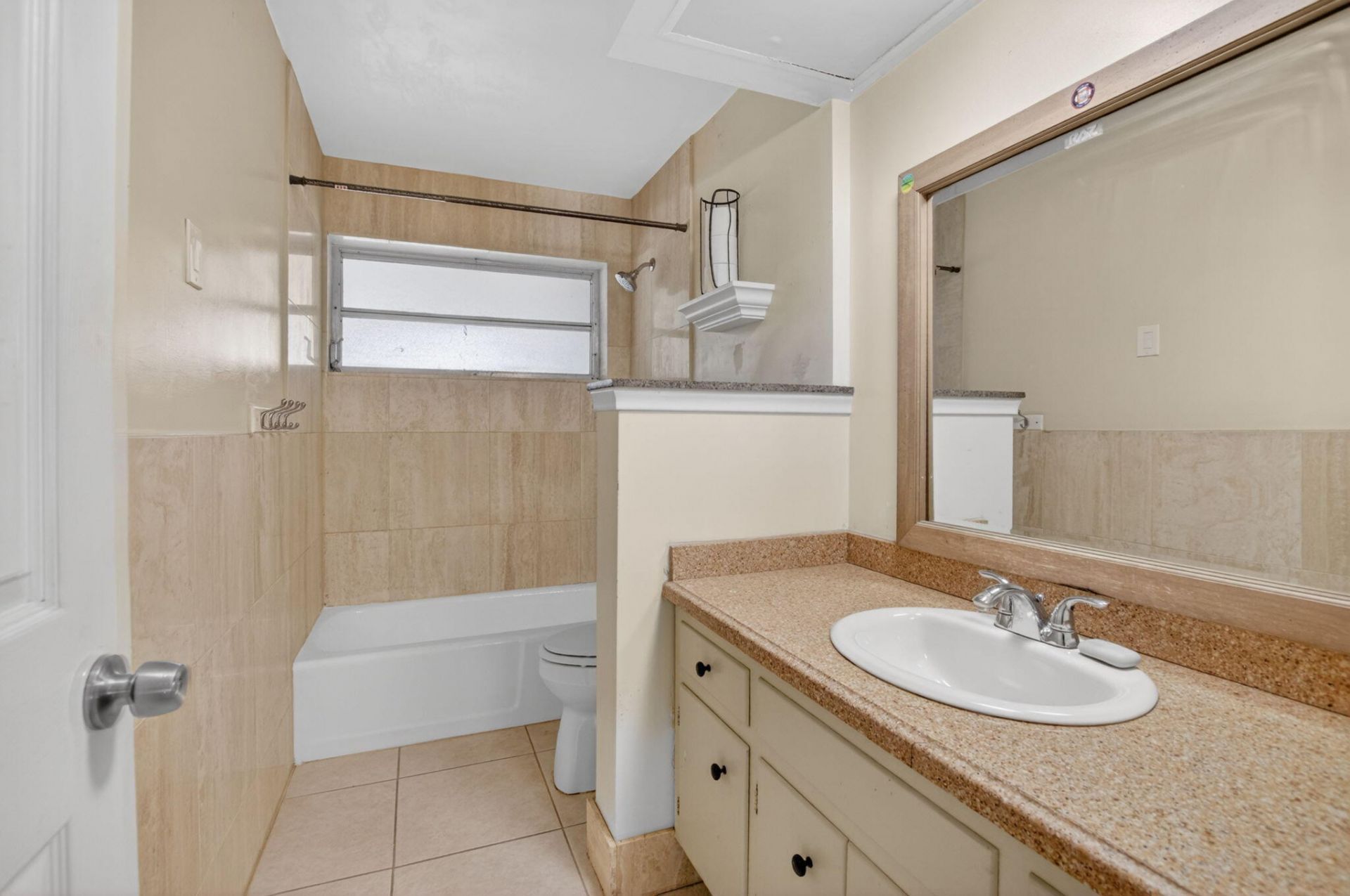 220 SW 10th Avenue, Boynton Beach, FL 33435 Photo