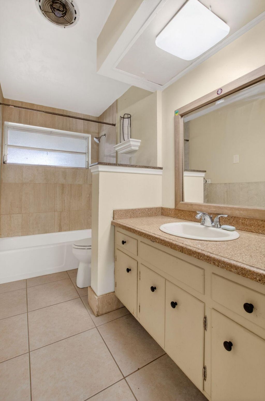 220 SW 10th Avenue, Boynton Beach, FL 33435 Photo