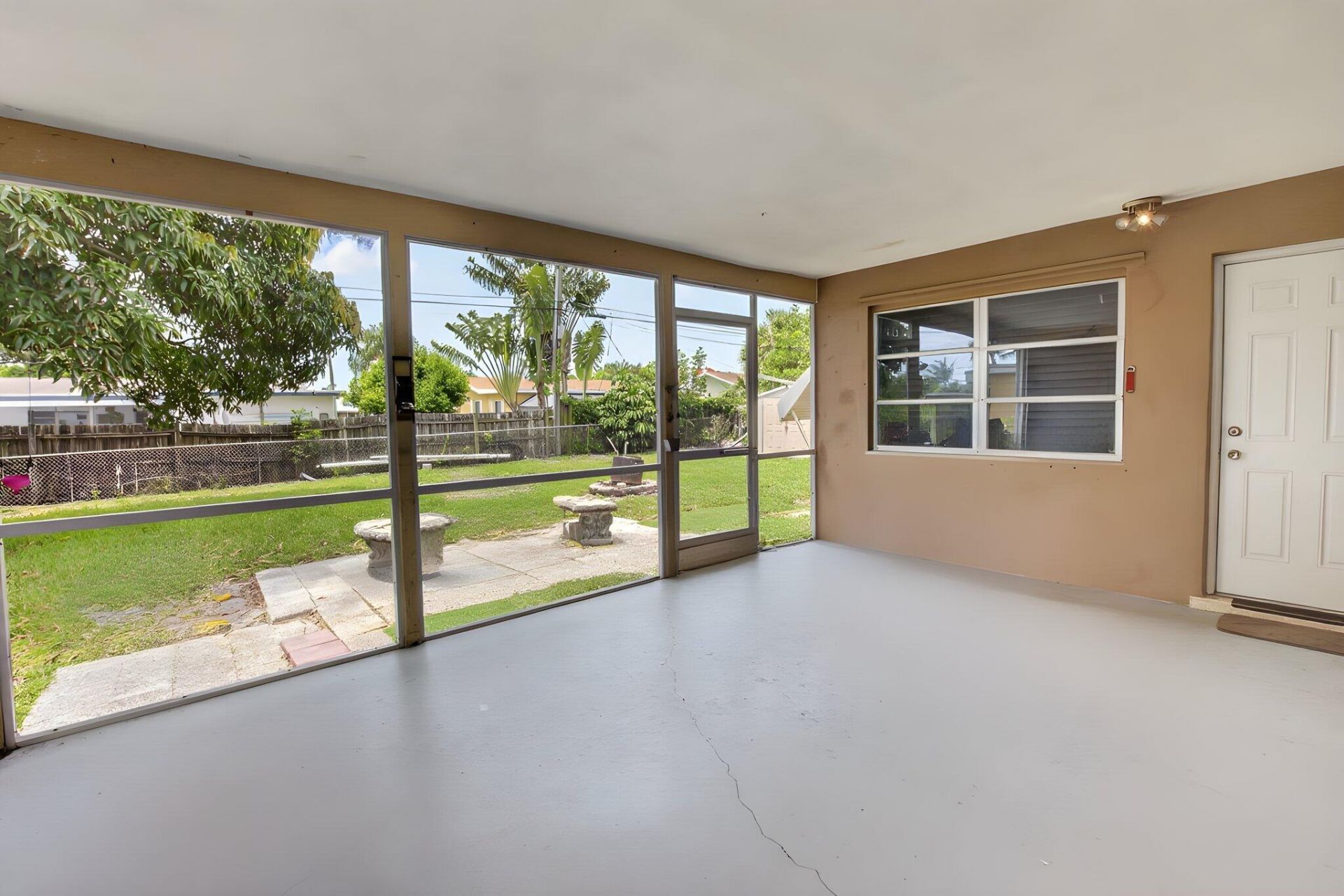 220 SW 10th Avenue, Boynton Beach, FL 33435 Photo