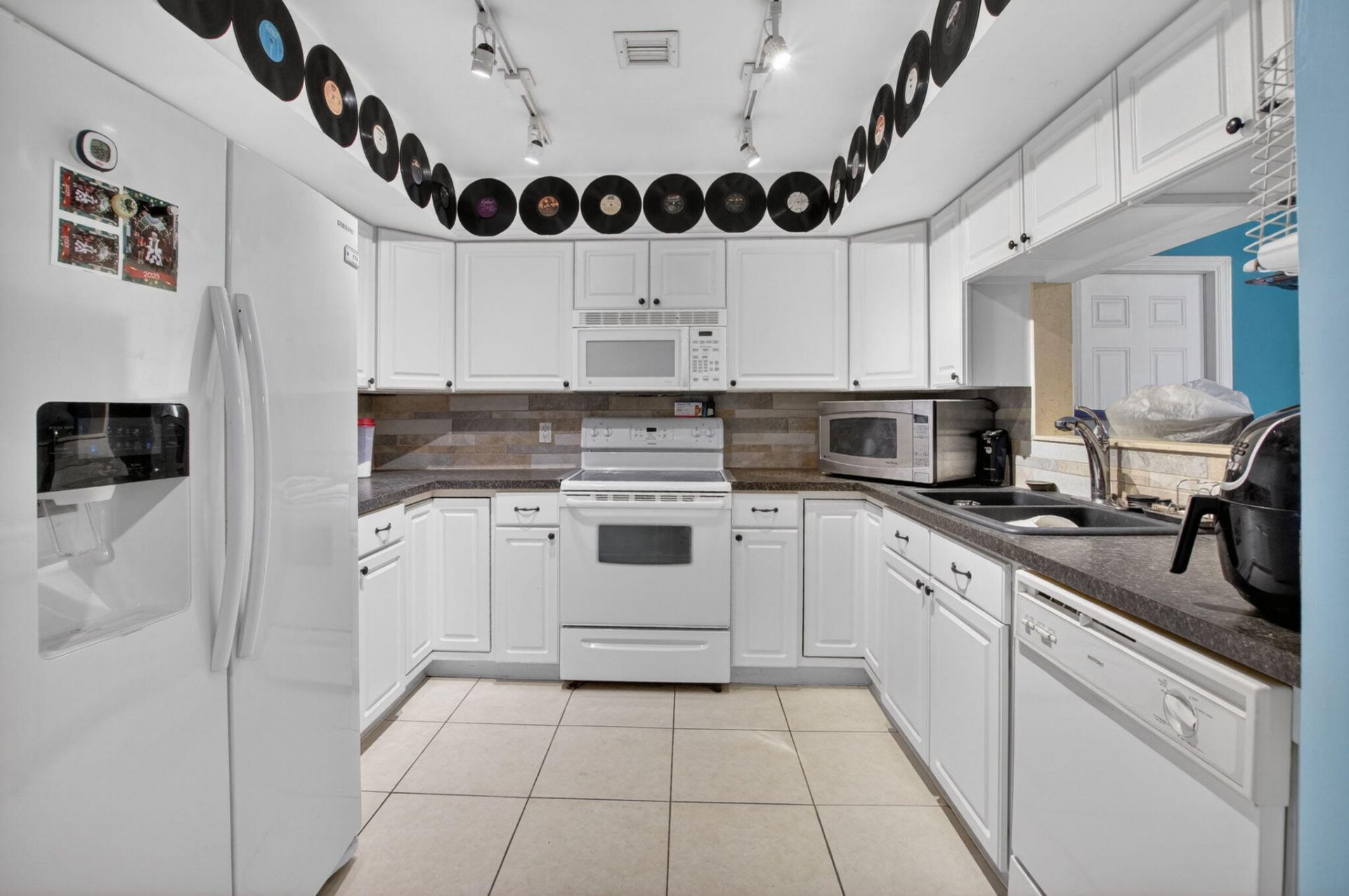 220 SW 10th Avenue, Boynton Beach, FL 33435 Photo