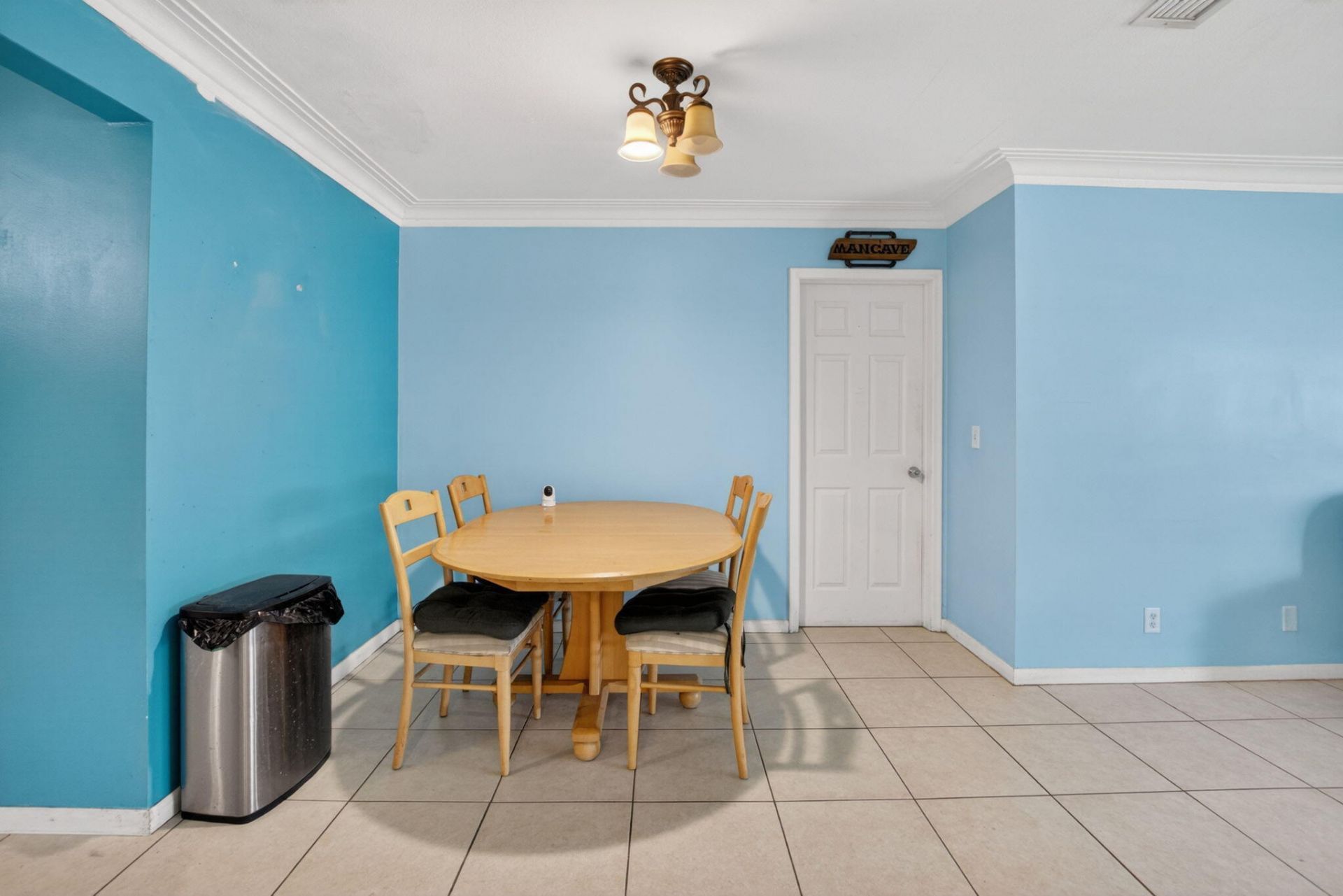 220 SW 10th Avenue, Boynton Beach, FL 33435 Photo